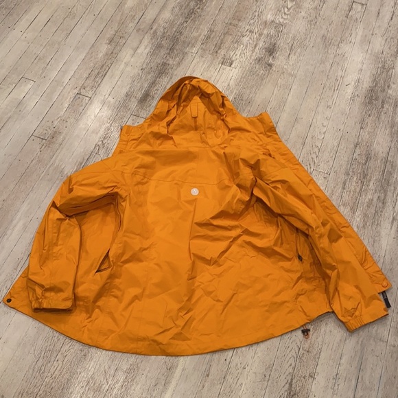 Marmot orange eco rain jacket windbreaker size MM.Unisex used condition - Picture 9 of 15